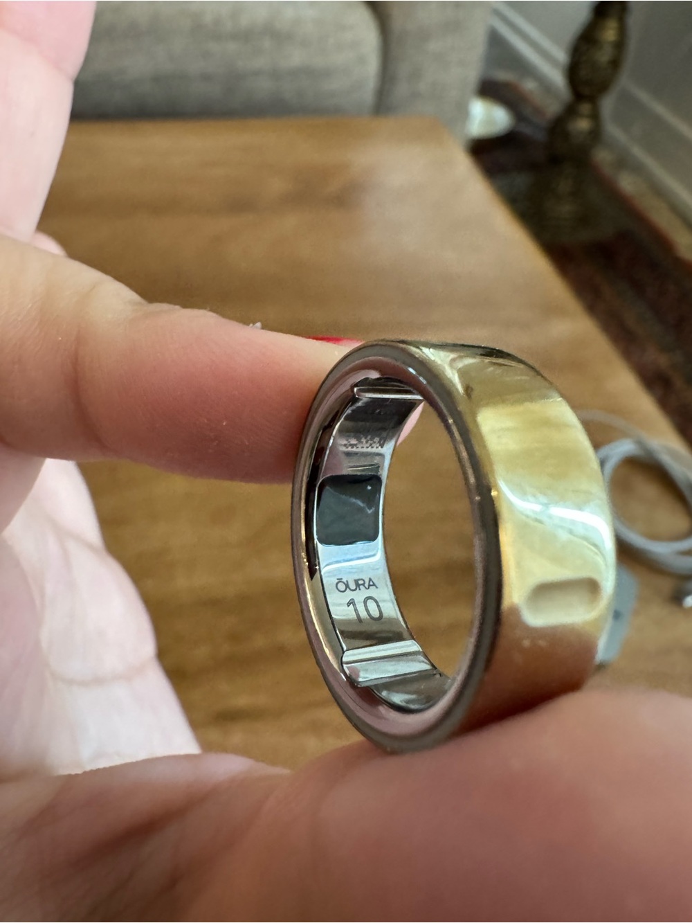 Oura Ring | Gold | Size 10 | Fourth Generation - Picture 6 of 10